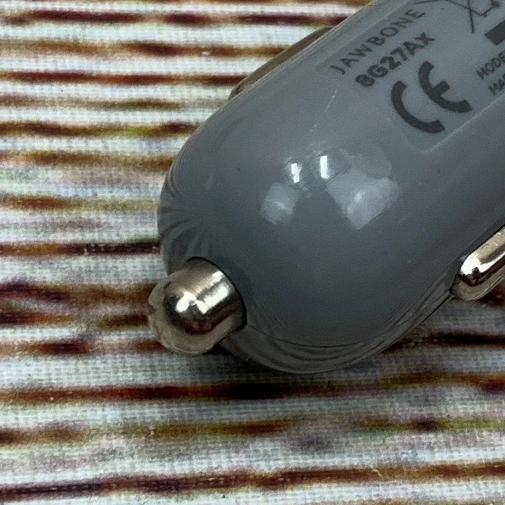 Jawbone Gray AC/DC Wall Adapter & Car Charger - SPA-K901 & J2VPC Unused‎